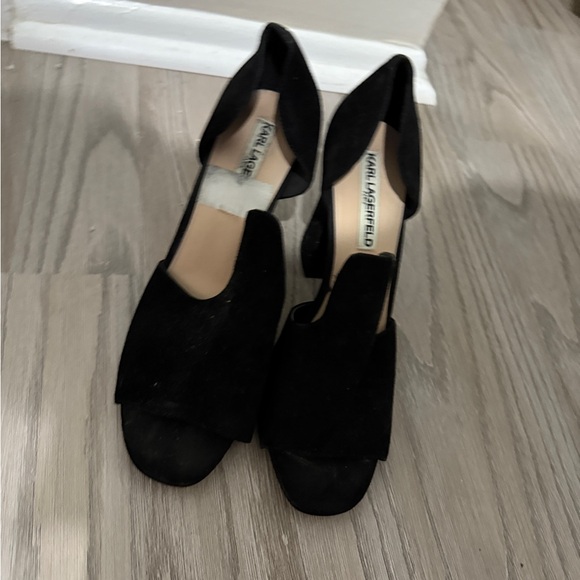 Karl Lagerfeld Rian D’orsay Black Seude Peep Toe Block Heels 9 - Picture 4 of 4